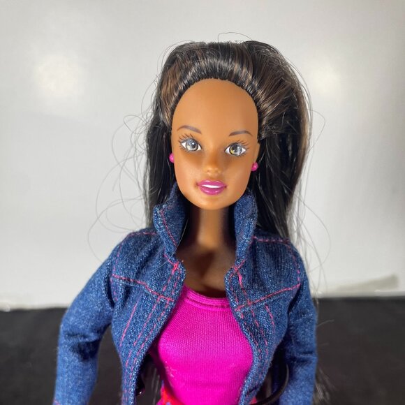 Teresa Barbie, Bilingual Teacher, Talking Teresa Barbie in English and Spanish, - Picture 3 of 10